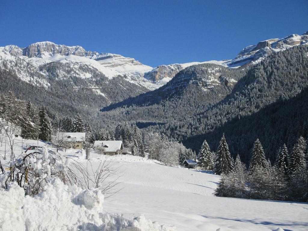Maso Pin Bed & Breakfast Madonna di Campiglio Bagian luar foto