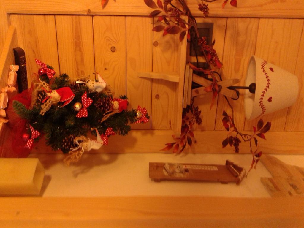 Maso Pin Bed & Breakfast Madonna di Campiglio Bagian luar foto